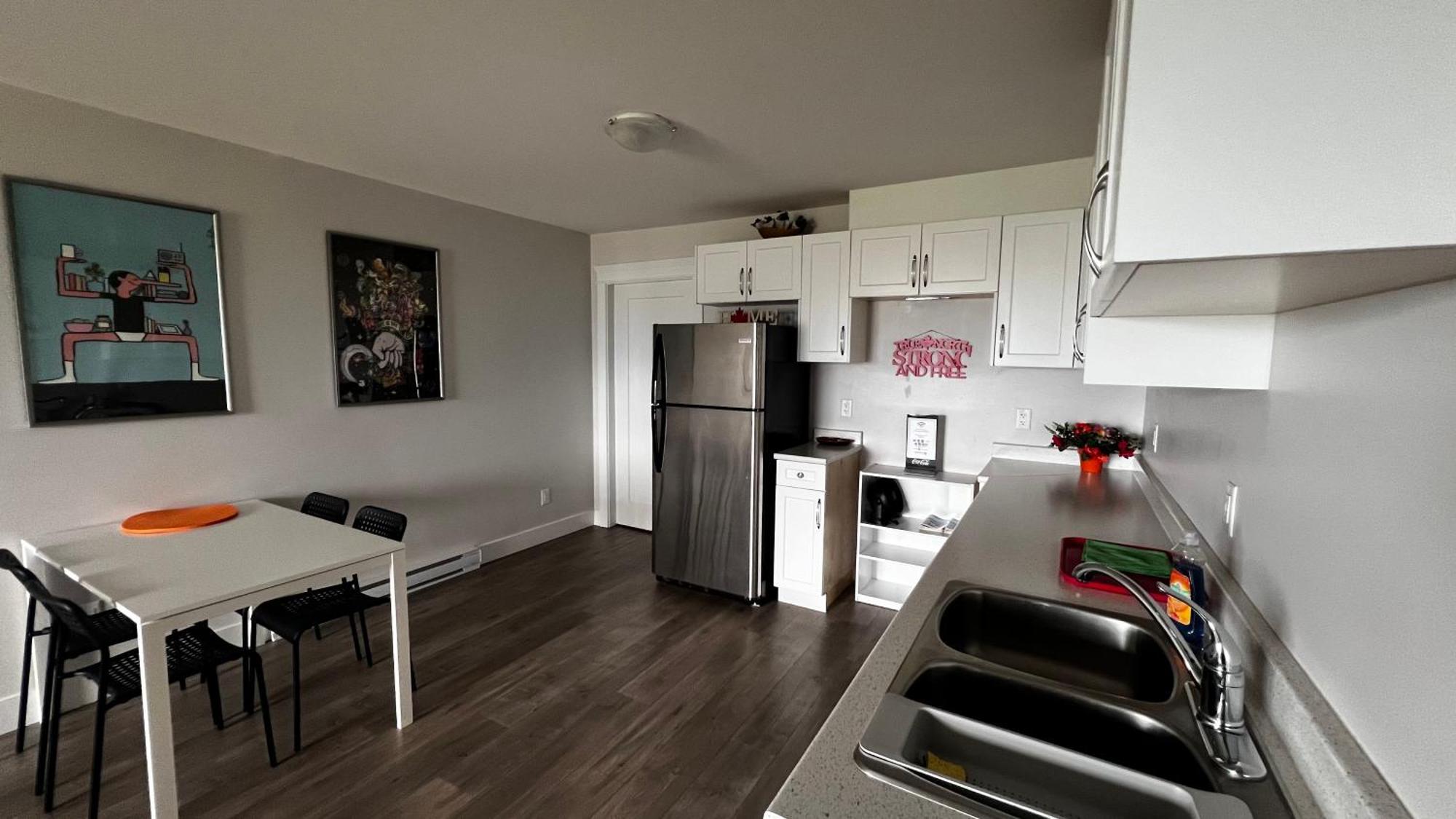 Kelowna New Lake View 2Bedrooms Close Big White Exterior foto